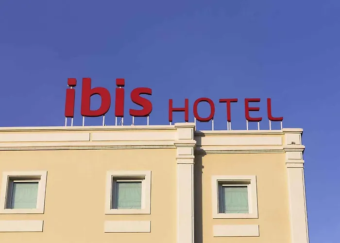 Ibis Vientiane Nam Phu Hotel
